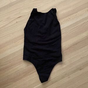 Aritzia Wilfred Free Criss Cross Thong Bodysuit